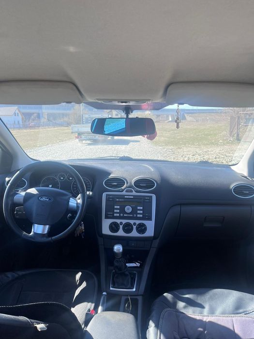 Vând Ford Focus mk2
