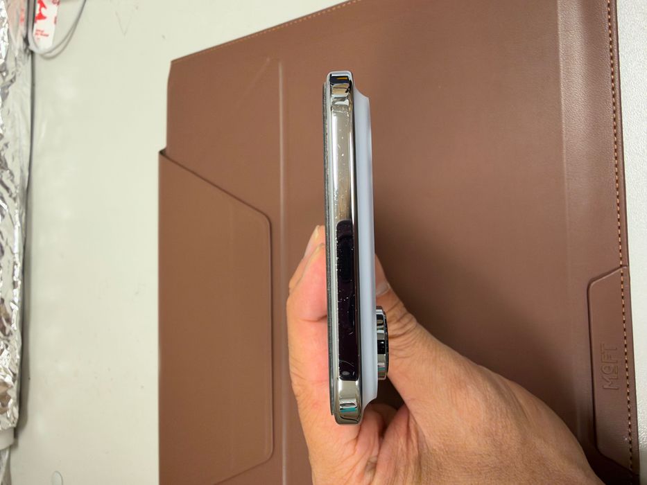 iPhone air 1TB blue