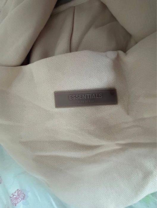 Compleu essentials