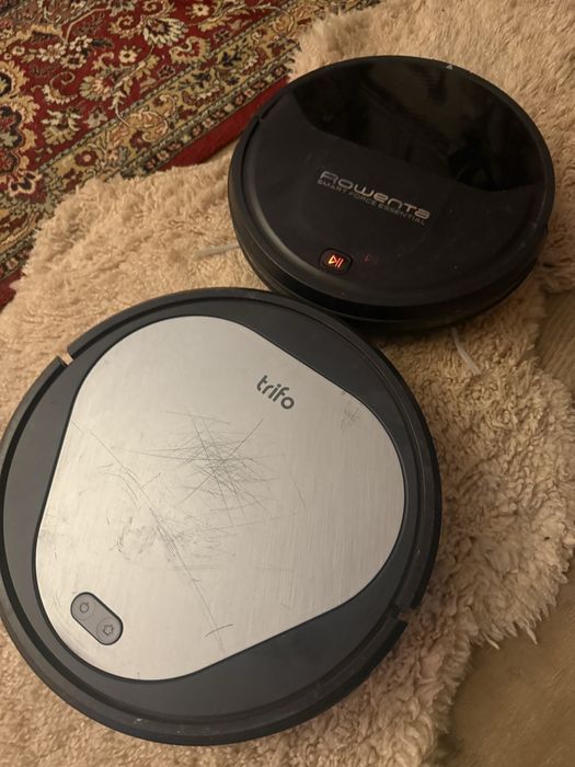 Robot aspirator de casa cu perii Rowenta + Trifo praf