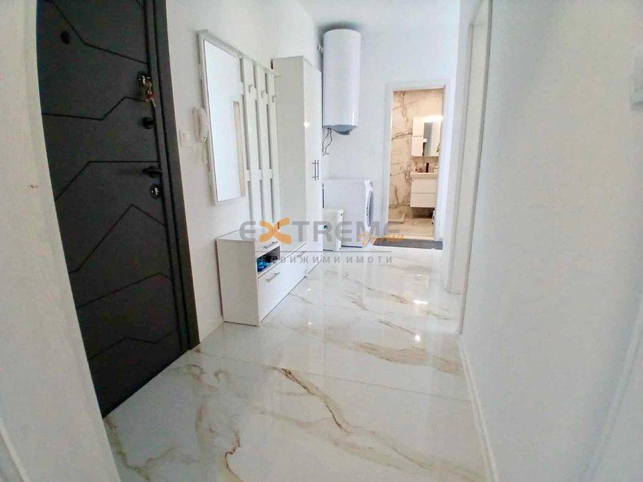 Продава се Тристаен апартамент в с. Левски, Област Варна - 120 кв.м за 2375 €/кв.м - Снимка #1