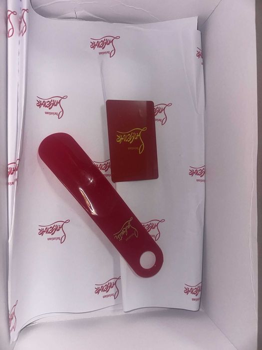 Обувки Christian Louboutin