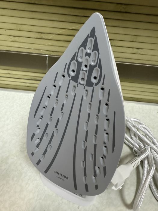 Ютия PHILIPS DST2020/80