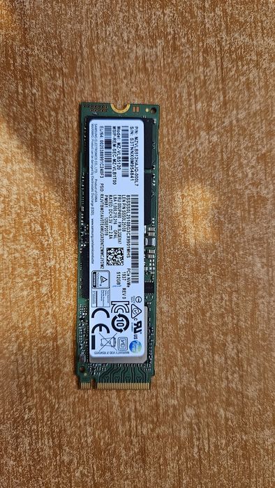 ssd m2 nvme 512 - Hard disk-uri oferte online | OLX.ro