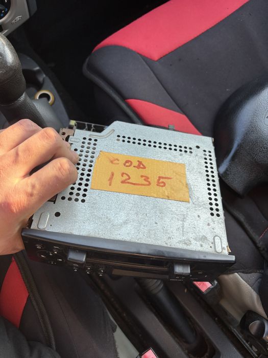 Casetofon original Logan 1