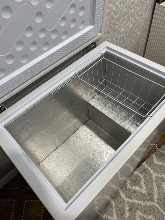 Продам морозильник Бирюса 260VK