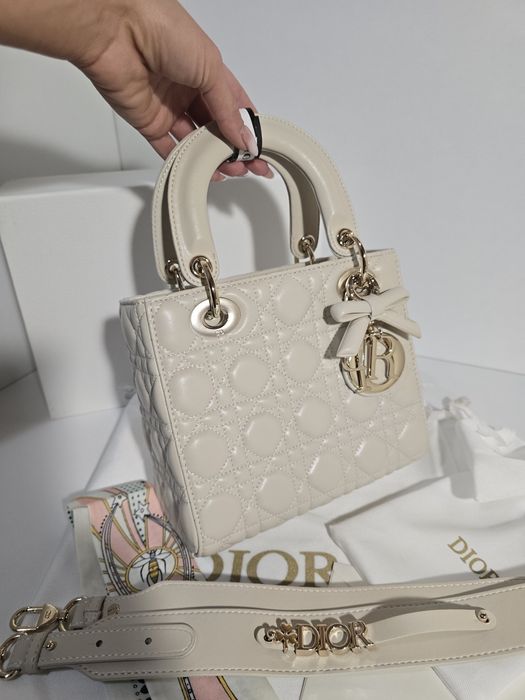 Налична чанта Lady Dior