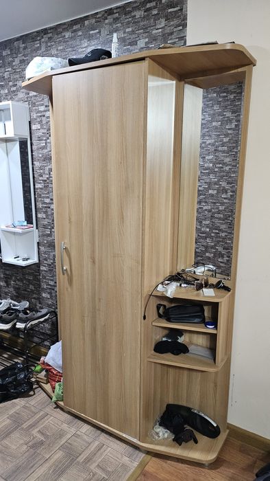 Шкаф в коридор ррр