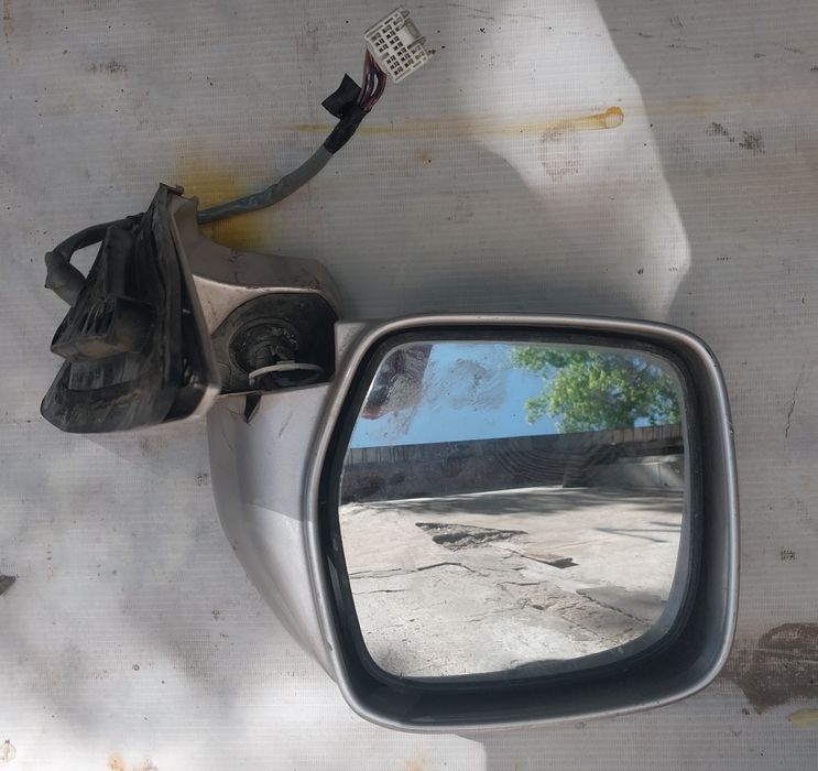 Стекло левое Land Cruiser tlc100