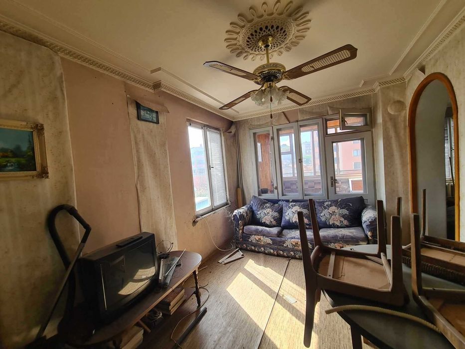 Продава се Многостаен апартамент в Хасково, Каменни - 165 кв.м за 499 €/кв.м - Снимка #3