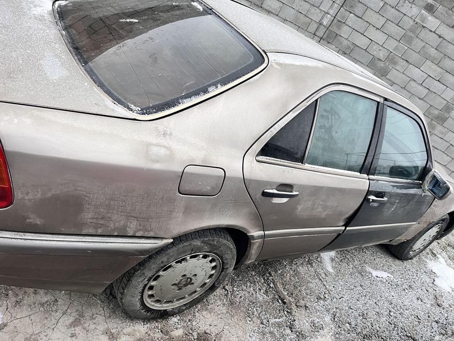 Мерс цешка w202 продам