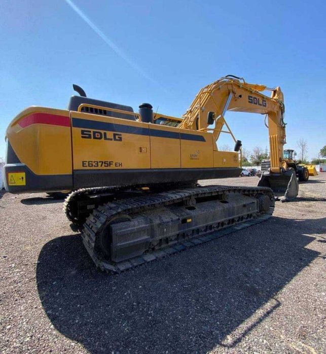 SDLG E 6375 H куб 1,9