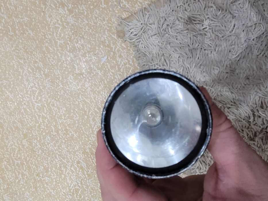 Продам фонарь хороший
