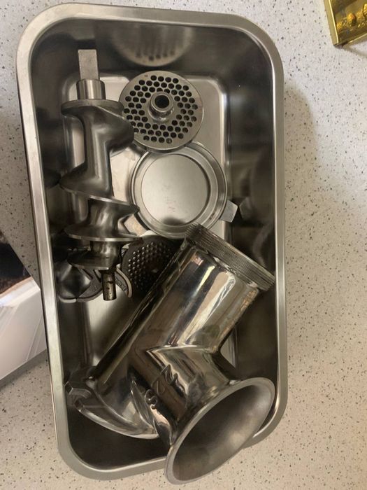 продаётся:месарофуа