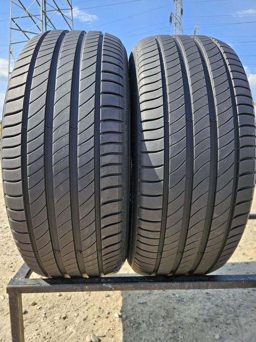 Vând  anvelope vară  215/50/17 215/50r17  MICHELIN