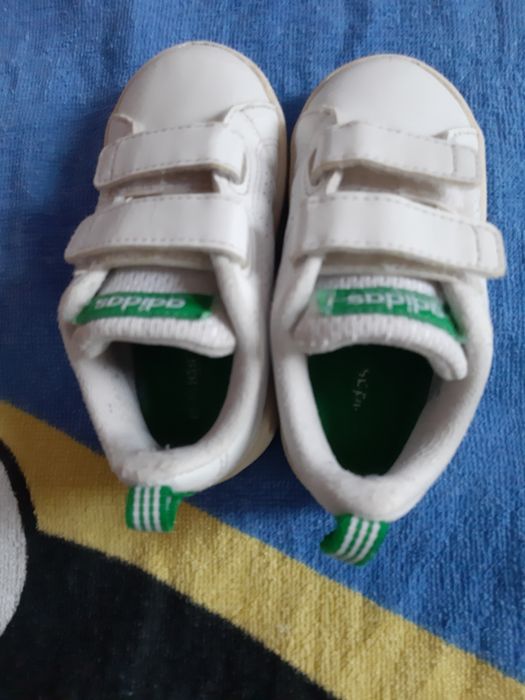Adidași copii mărimea 22