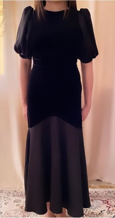 Велюровое вечернее платье