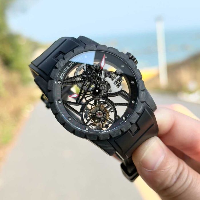 roger dubuis excalibur истински турбийон blk