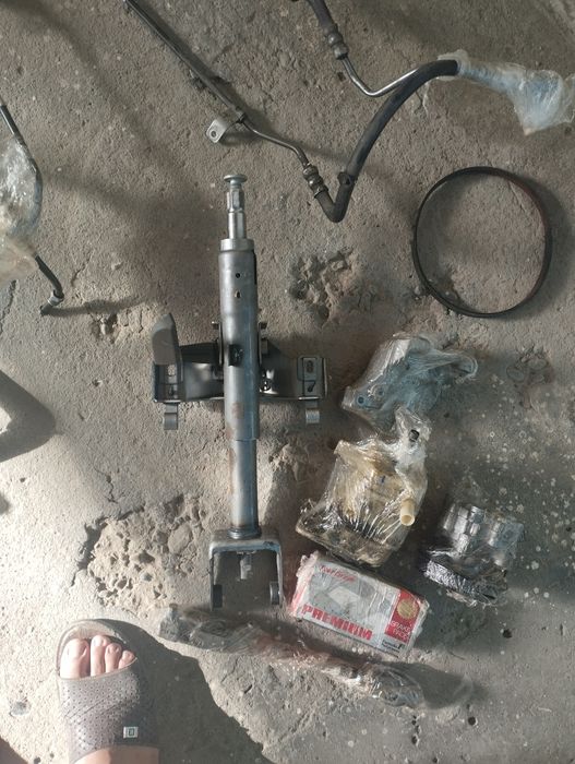 Кобольт Гур рулевой колонка трубки бачок всё комплекте  рейки нету