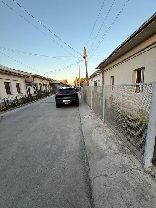 Продаётся дом или как земельный участок под строительство 4,3-сотки