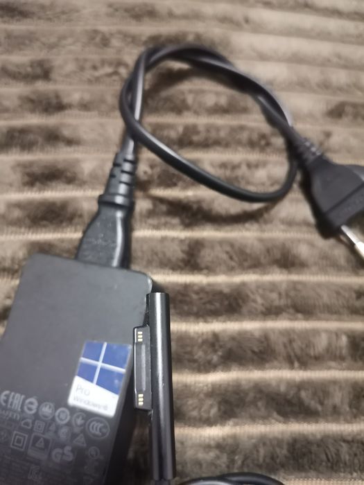 Alimentare Microsoft Surface