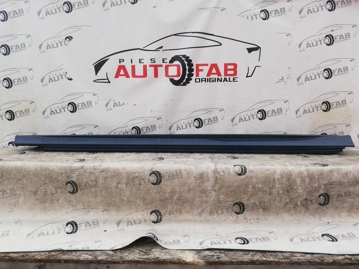 Prag dreapta Mercedes A-Class W177 AMG-Line an 2018-2019-2020-2021-2022