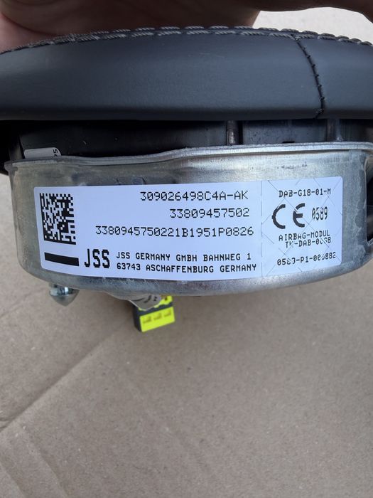 Volan + Airbag BMW Seria 5 G30 G31, Seria 7 G11 G12, X5 G05, X6 G06, X7 G07 M : Incalzire / Vibratii / Padele