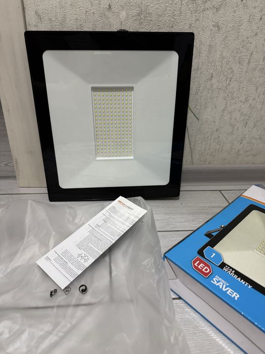 Прожектор MEGALIGHT Inter 150W 11250Lm 6500K