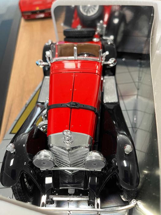 BBURAGO метален колекционерски модел  MERCEDES BENZ SSK 1928г. 1:18
