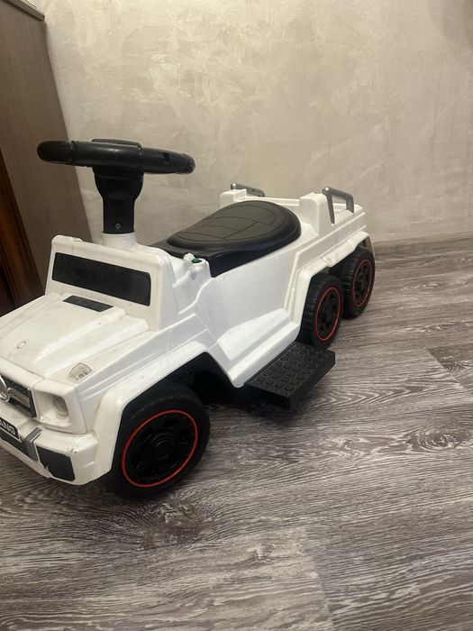 Толокар мерседес