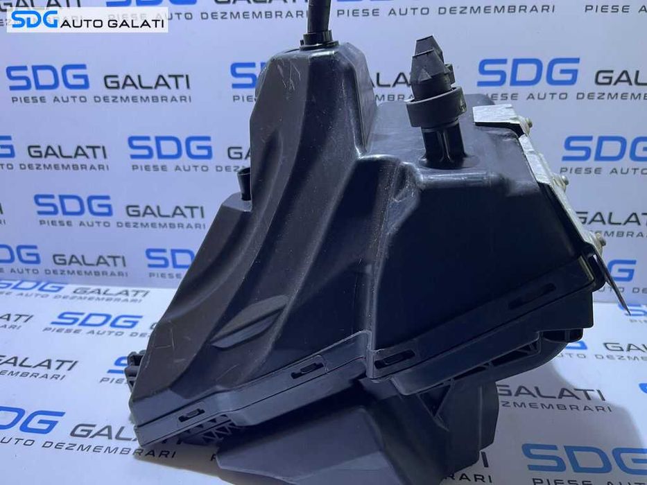 Carcasa Filtru Aer Audi A5 2.0 TDI CAGA CAGB CAHA CAHB CMEA CMFA CMFB CGLC CGLD CJCA CJCB CJCD 2008 - 2017 Cod 8K0133837T 8K0133843E 8K0133835AD [AV0986]