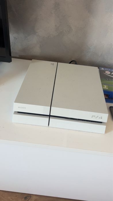 Playatation 4 slim