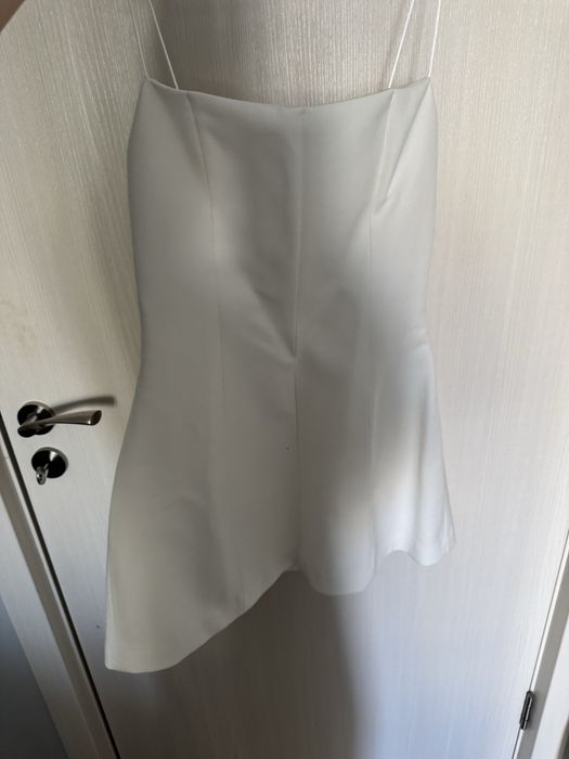 Рокля чисто нова зара