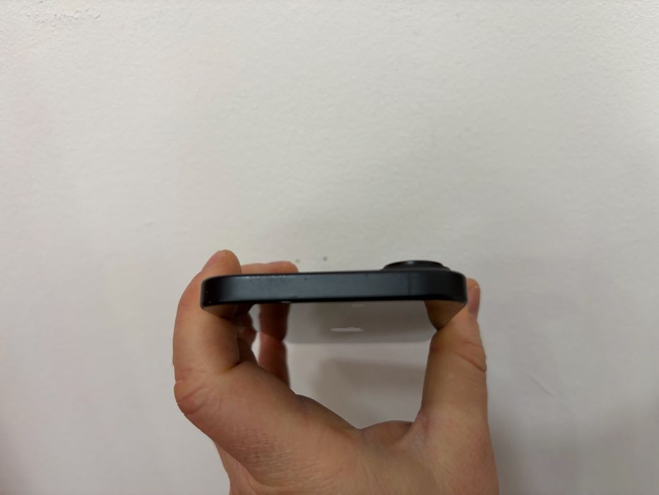 Iphone 16, Black, pentru piese