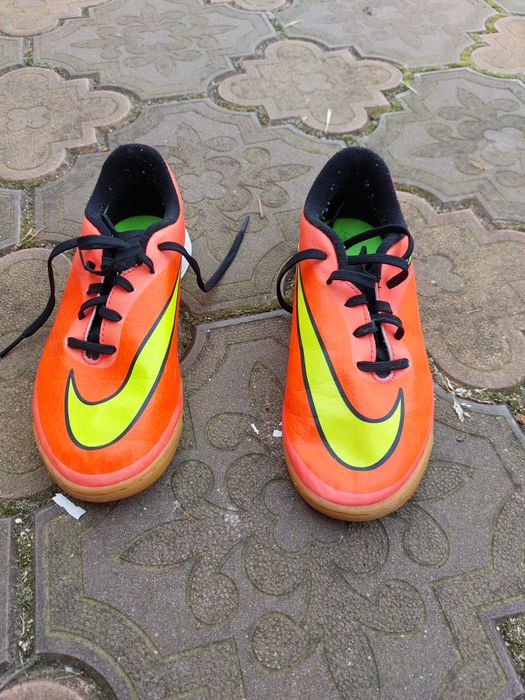 Adidasi Nike Nr.35