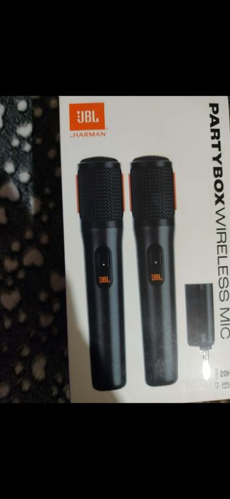 JBL колона модел JBL710 
Колоната е на няколко