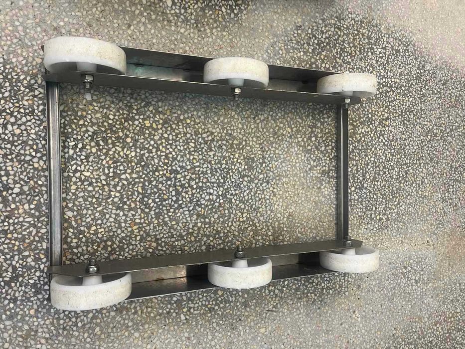 Транспортна количка с колела за каси