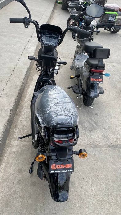 Skuter elektroskuter