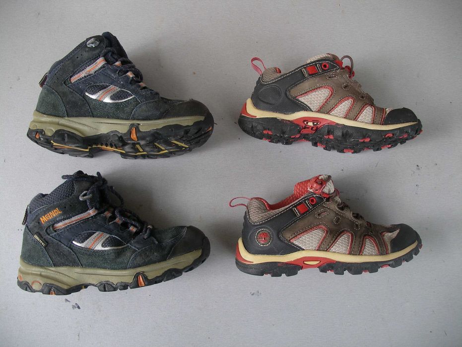Детски 
	Детски туристически обувки Meindl и Timberland номер 28