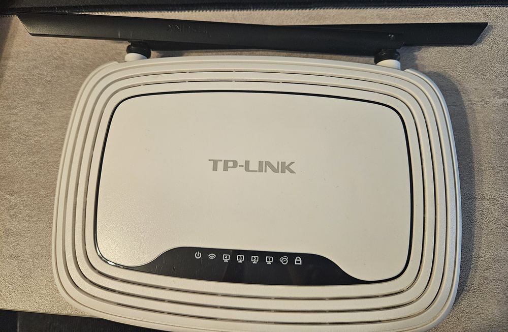 Wi-Fi роутер TP-LINK TL-WR841N
