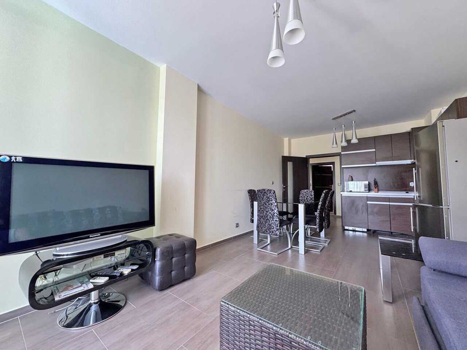 Продава се Тристаен апартамент в Несебър - 114 кв.м за 1036 €/кв.м - Снимка #2