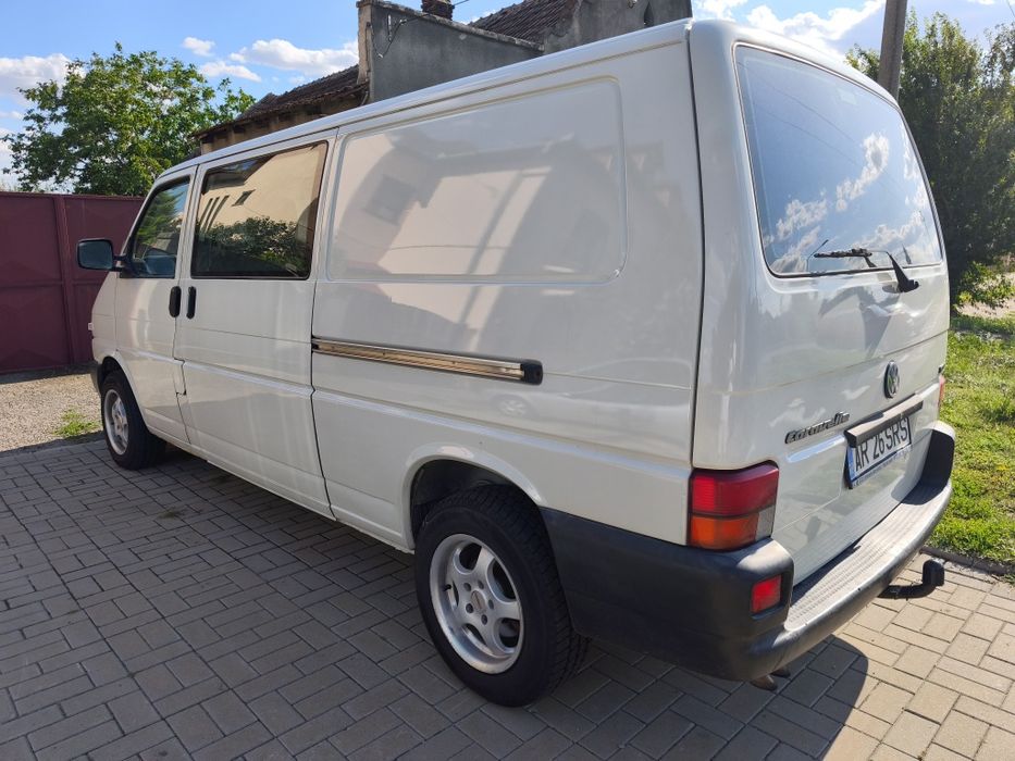 Volkswagen Transportrer  2.5 TDI ACV 102 cp 5 locuri Clima an 2002