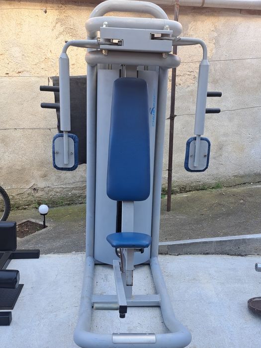 Aparat fittness , fluturari piept