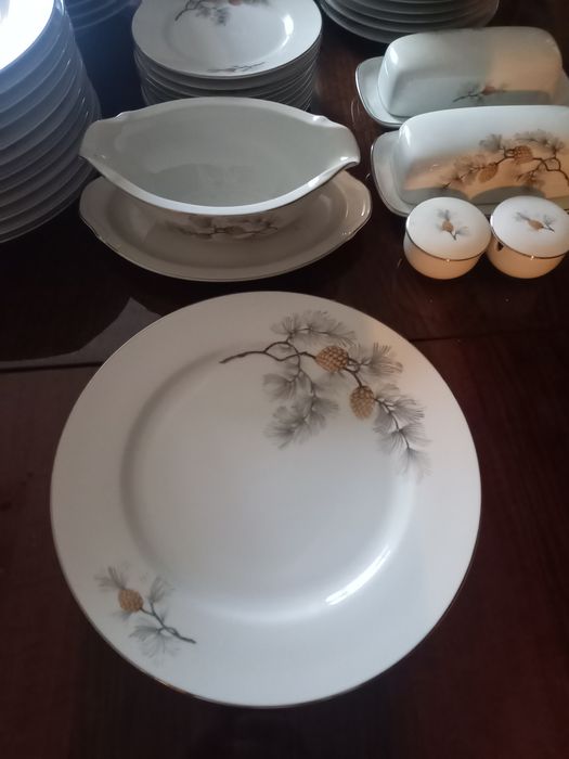 Столовый сервиз японский