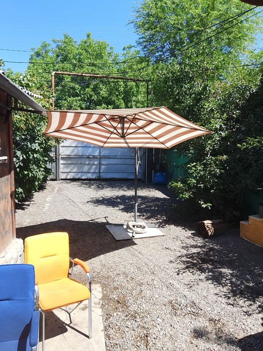 Продам большой летний зонт