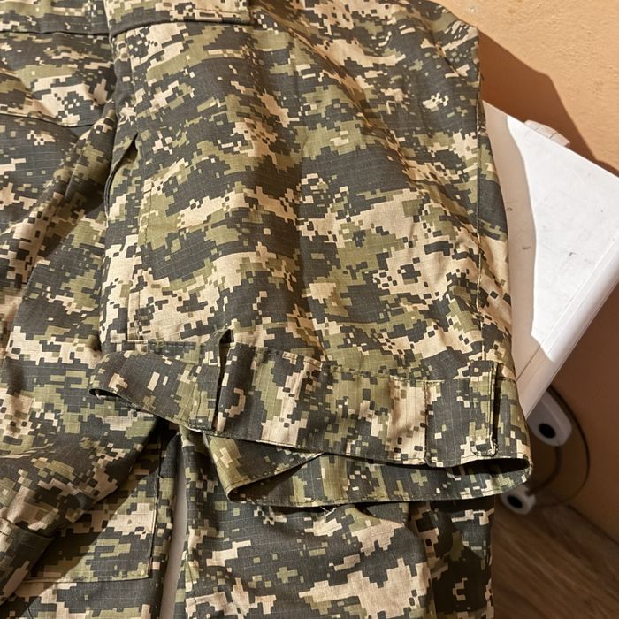 Продам  военный спец форму