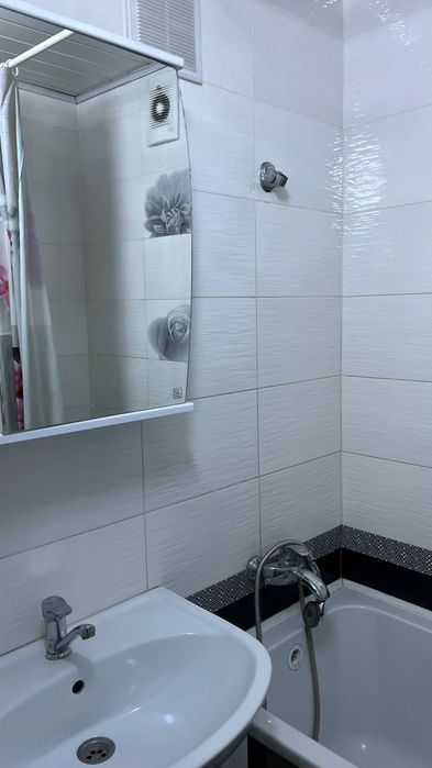 Сдам трёх комнатную квартиру