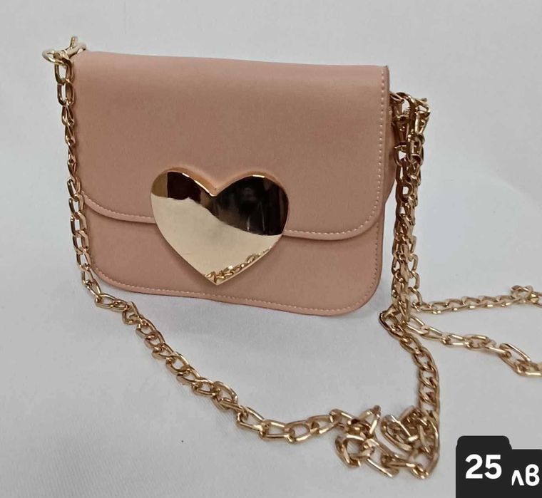 Продавам Дамски чанти