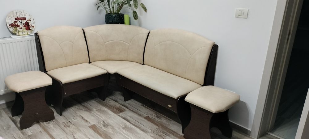 Coltar bucatarie Cleo 3, cu 2 tabureti, cu lada,