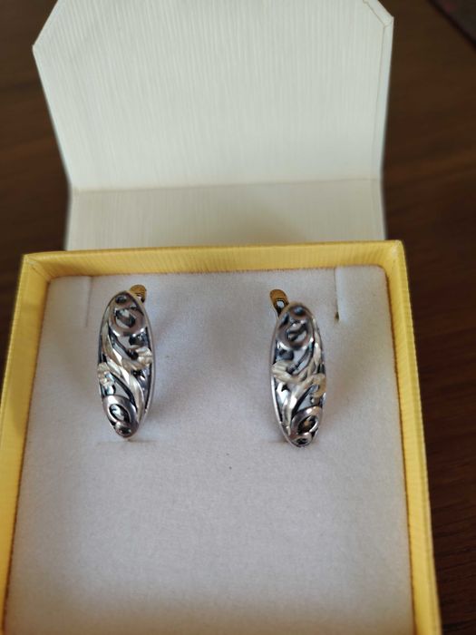 Прекрасни сребърни обеци